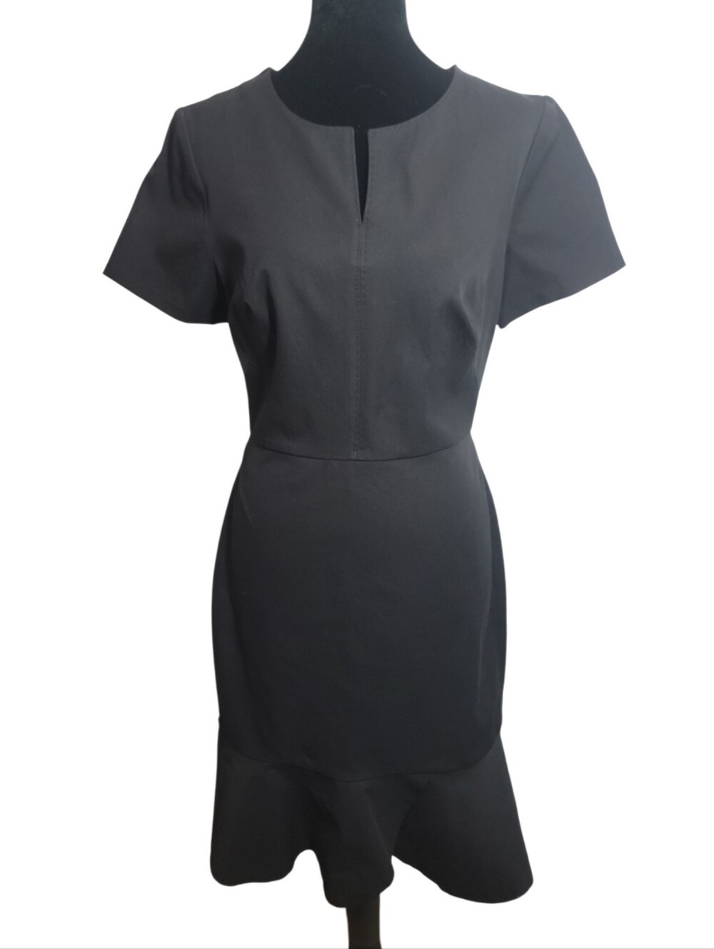 Banana Republic black short sleeve split neck ruffle hem dress women's size 6